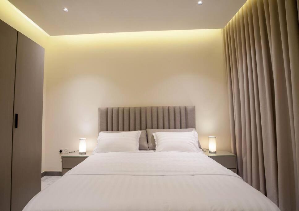 انيقة وفاخرة بحي العليا Elegant And Luxurious Al-olaya