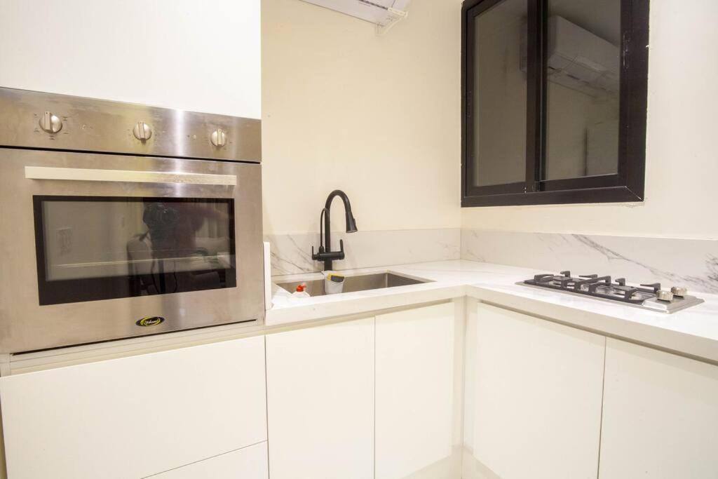 انيقة وفاخرة بحي العليا Elegant And Luxurious Al-olaya Apartment *