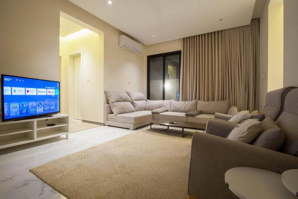 انيقة وفاخرة بحي العليا Elegant And Luxurious Al-olaya Apartment Riyadh